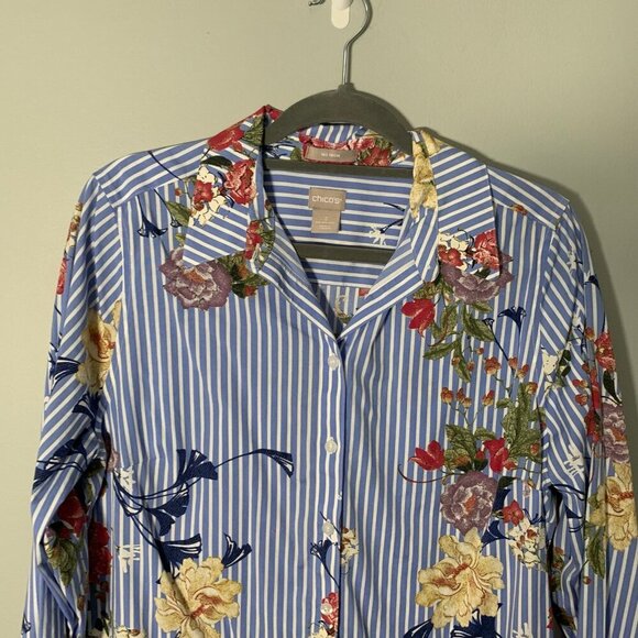 Chicos No Iron Blue White Striped Floral Button Down Shirt Womens Size 2 12/14 - Picture 4 of 10